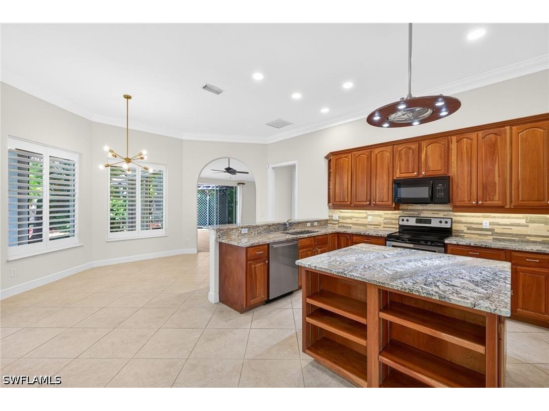 2229 Goshawk Court Naples FL 34105 226019083 image7