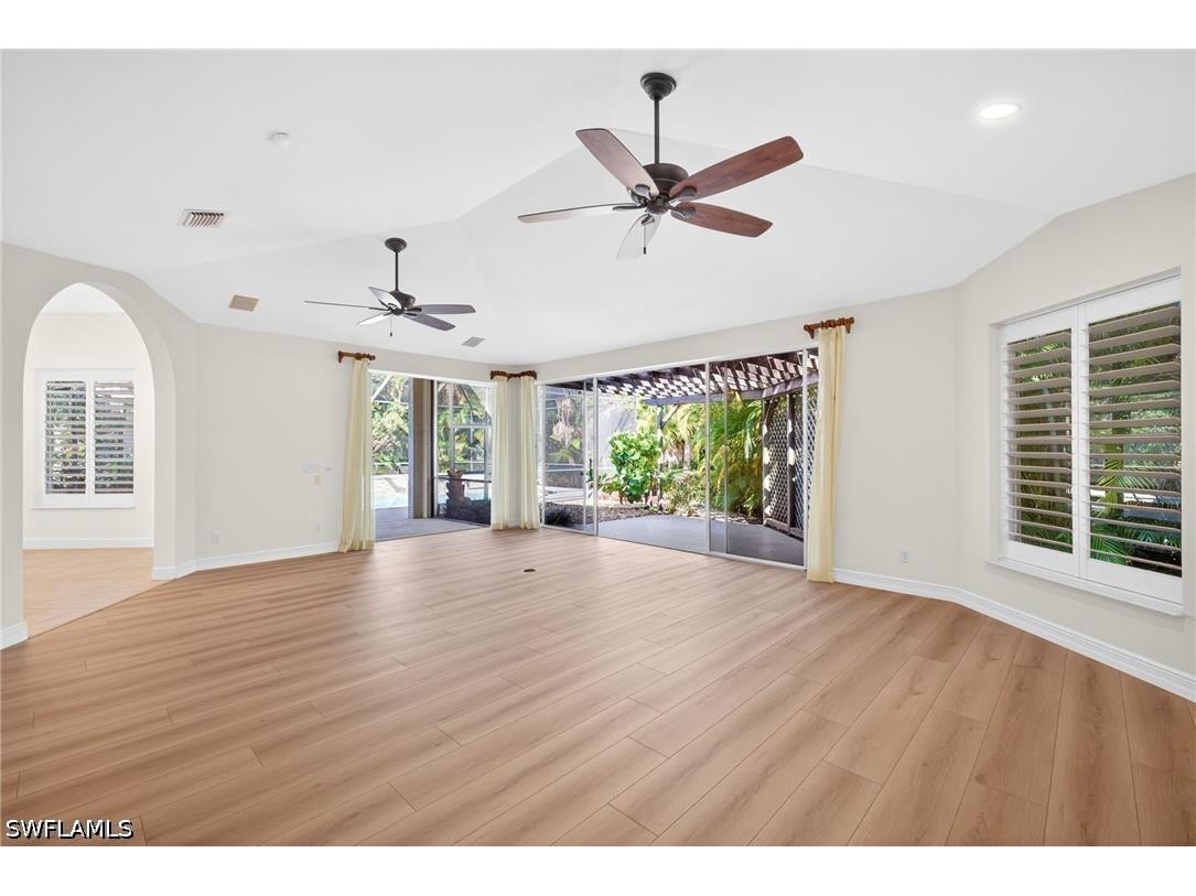 2229 Goshawk Court Naples FL 34105 226019083 image9