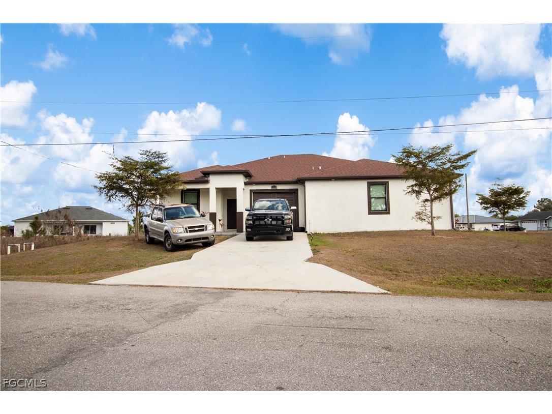 2229 Kendall Avenue S Lehigh Acres FL 33973 2026011626 image1