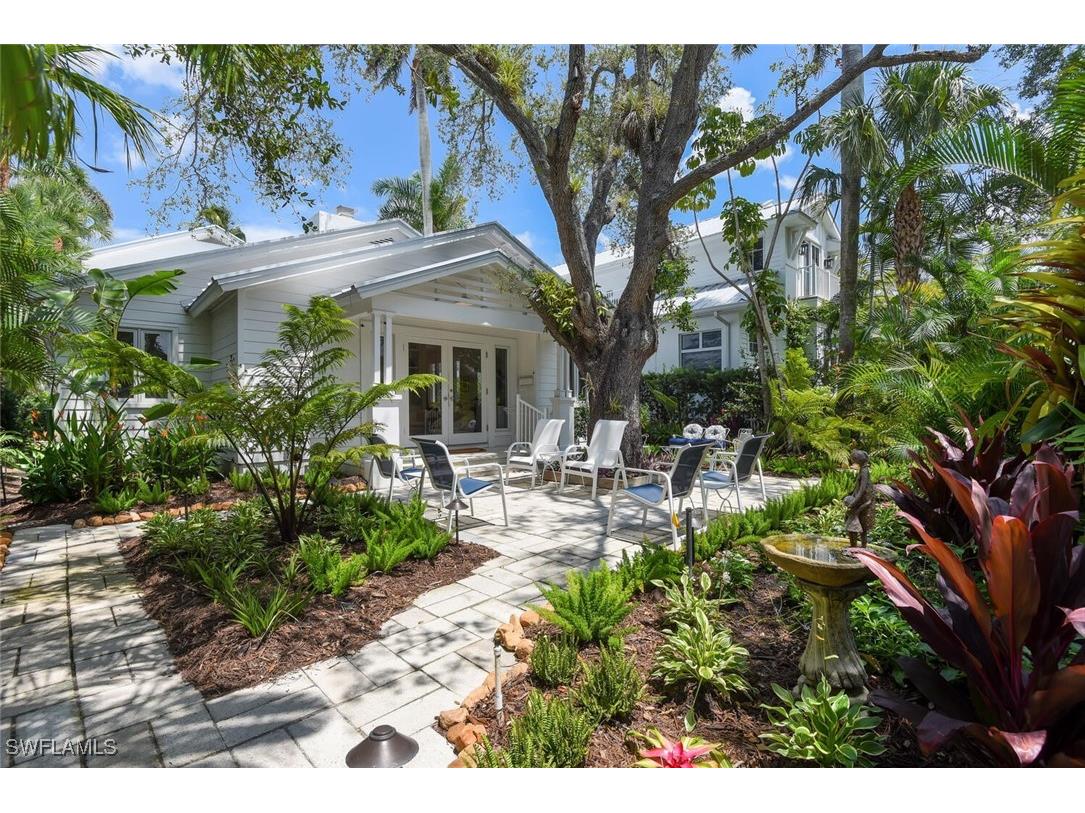 223 11th Avenue S Naples FL 34102 225067918 image4