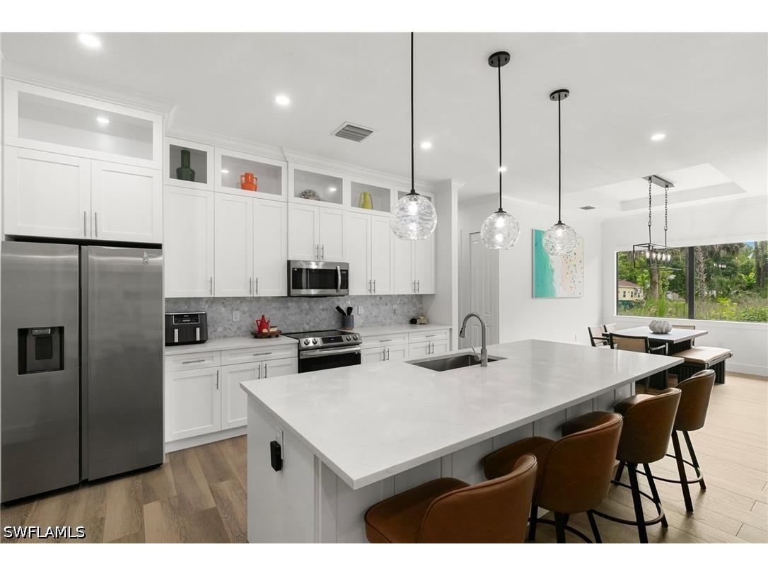 223 1st Street SW Naples FL 34117 226022756 image10
