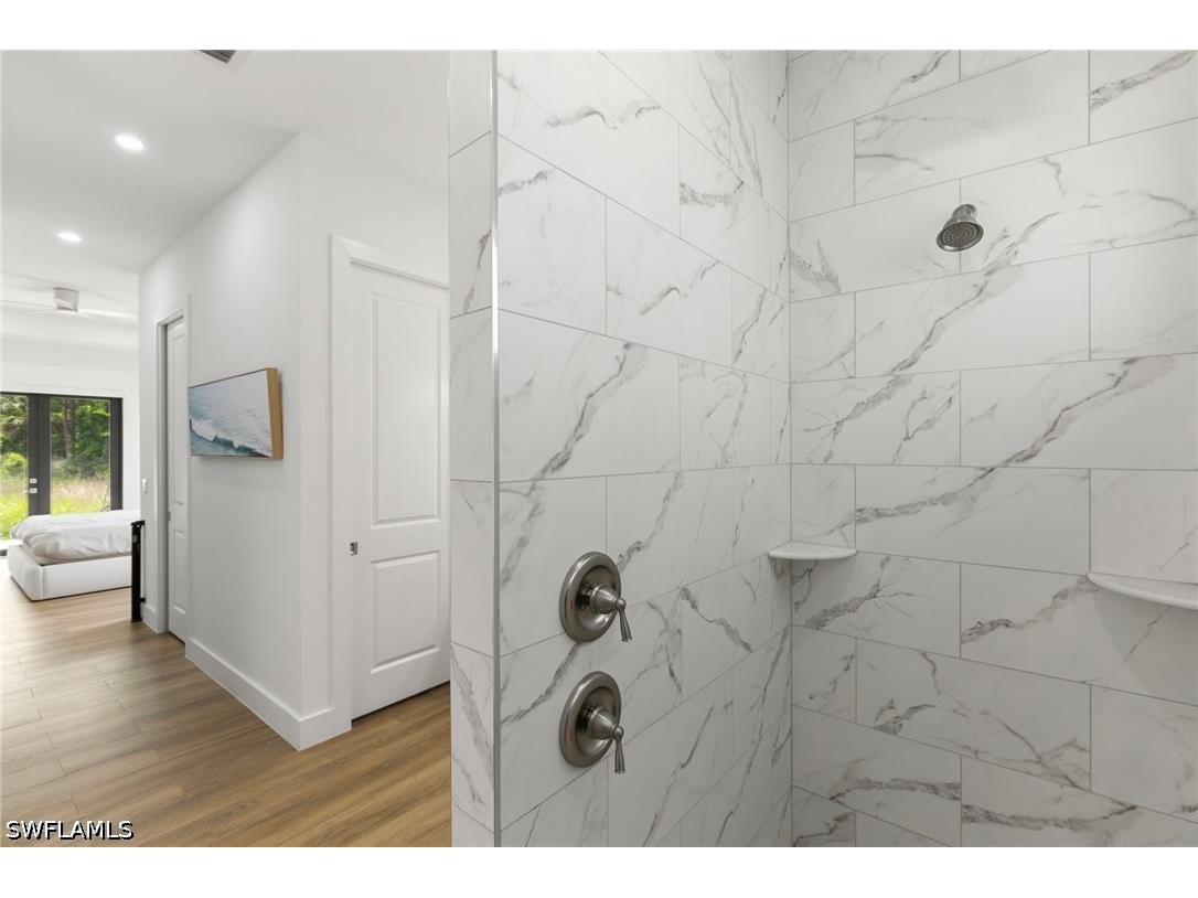 223 1st Street SW Naples FL 34117 226022756 image22