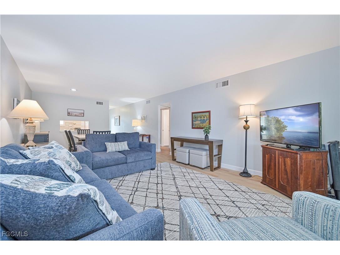 223 3rd Avenue S #223 Naples FL 34102 2025026271 image10