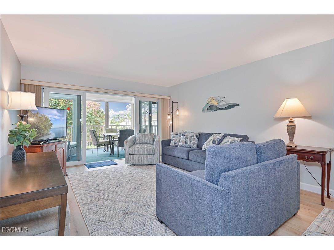 223 3rd Avenue S #223 Naples FL 34102 2025026271 image23
