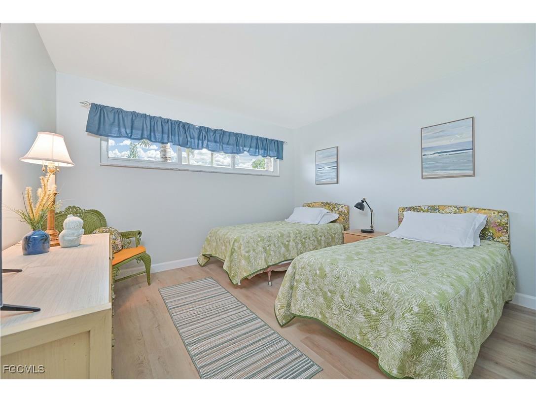 223 3rd Avenue S #223 Naples FL 34102 2025026271 image25