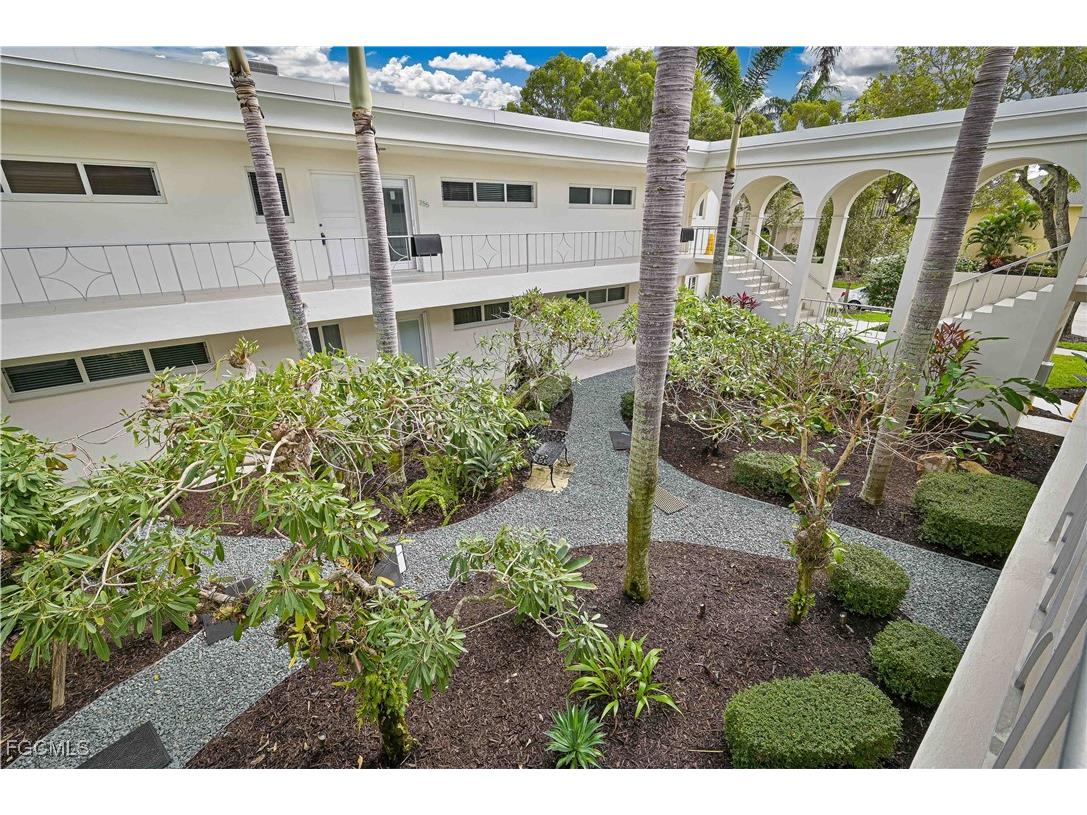 223 3rd Avenue S #223 Naples FL 34102 2025026271 image3