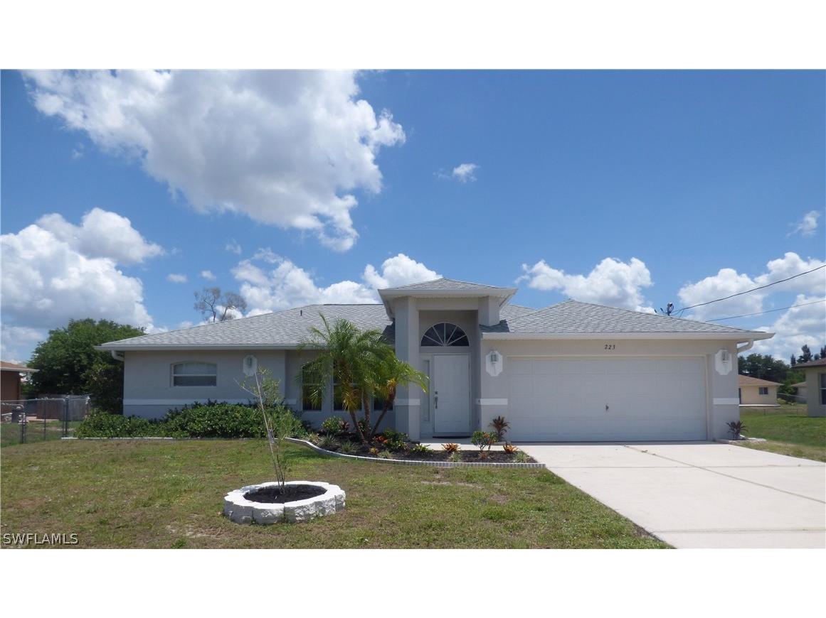 223 Ambury Street Fort Myers FL 33913 224041812 image1