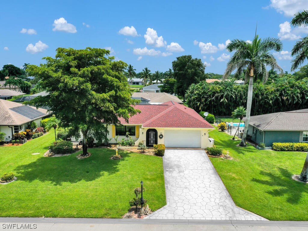 223 Bay Meadows Drive Naples FL 34113 223056600 image1