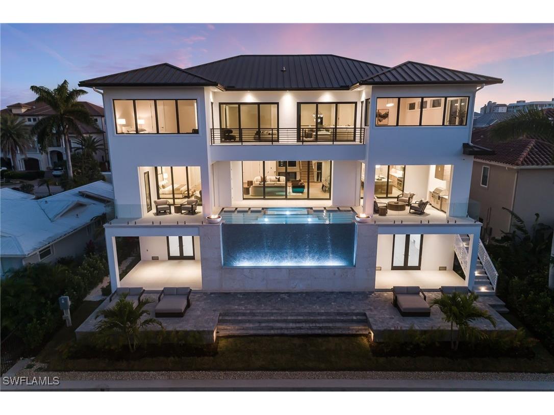 223 Bayview Avenue Naples FL 34108 225082532 image1