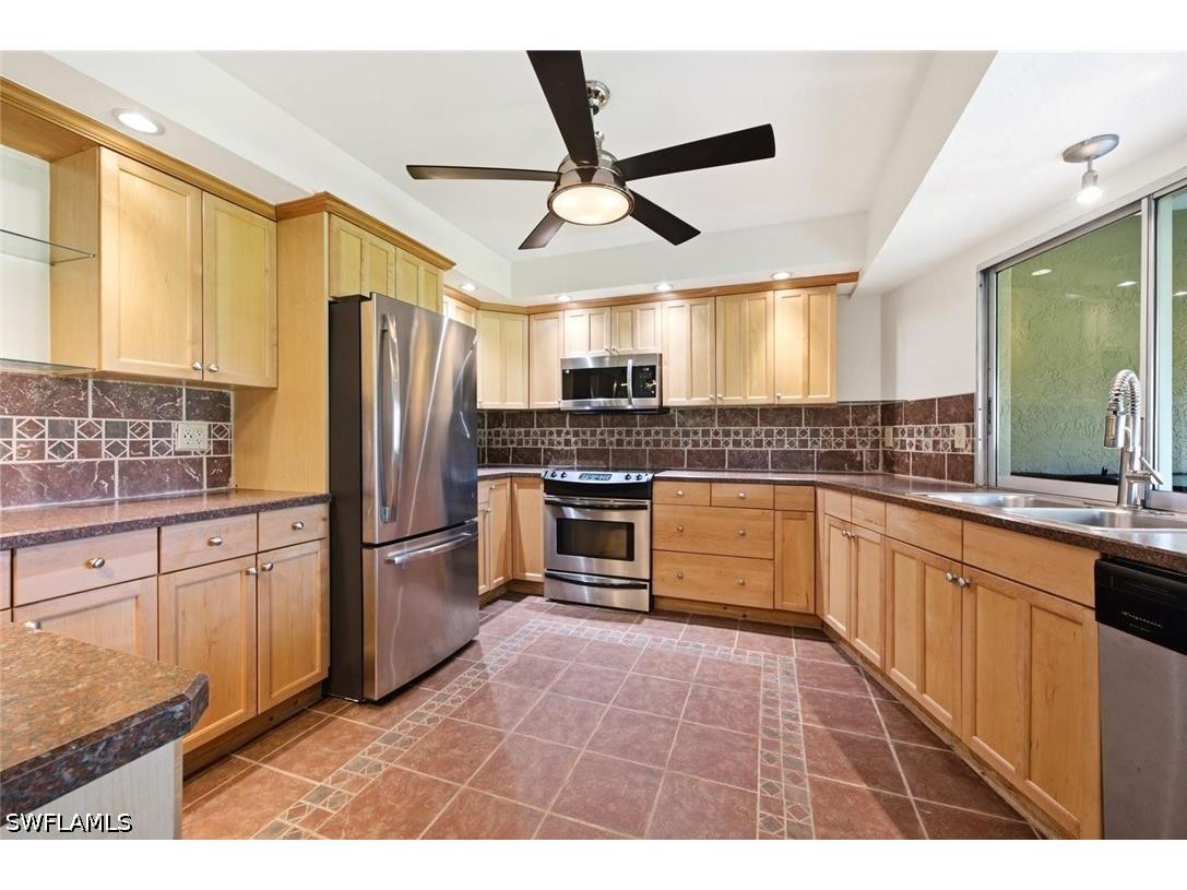 223 Charity Court #L5 Naples FL 34112 226025778 image9