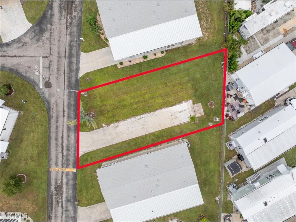 223 Derwent Boulevard W Fort Myers FL 33908 223091522 image1