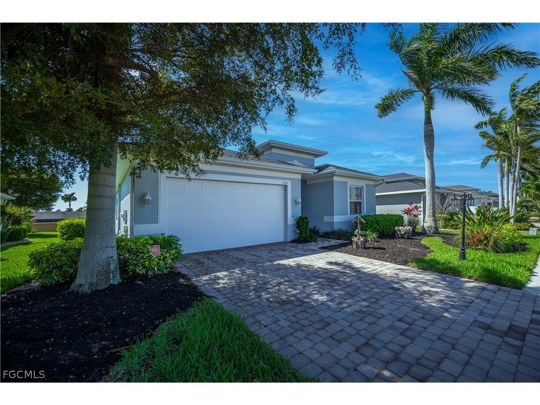 223 Destiny Circle Cape Coral FL 33990 2026010848 image1