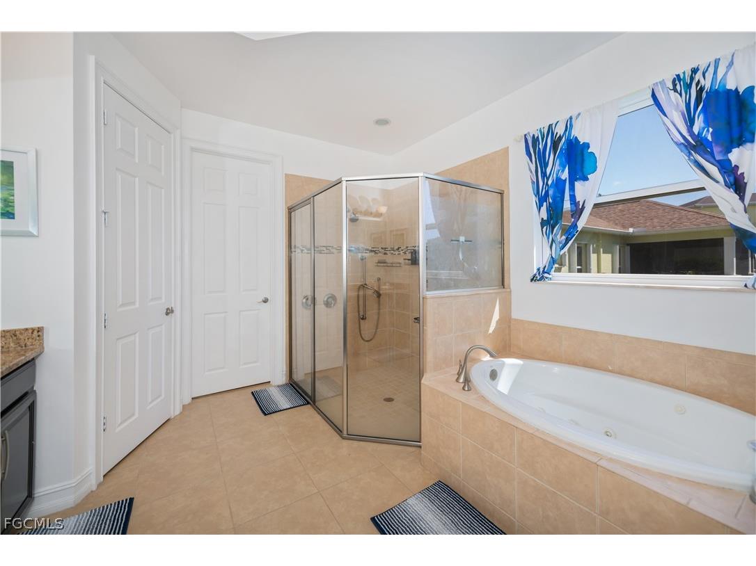 223 Destiny Circle Cape Coral FL 33990 2026010848 image22