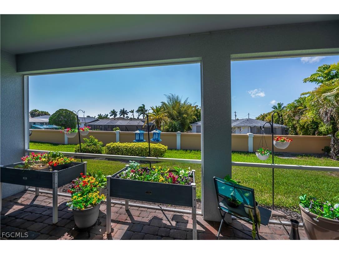 223 Destiny Circle Cape Coral FL 33990 2026010848 image37