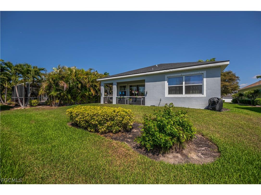 223 Destiny Circle Cape Coral FL 33990 2026010848 image39