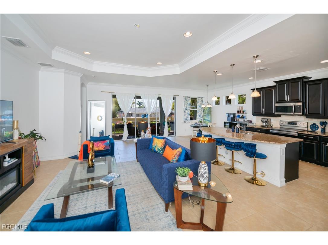 223 Destiny Circle Cape Coral FL 33990 2026010848 image8