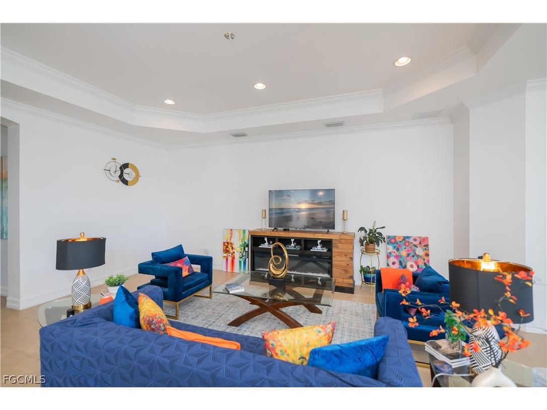 223 Destiny Circle Cape Coral FL 33990 2026010848 image9