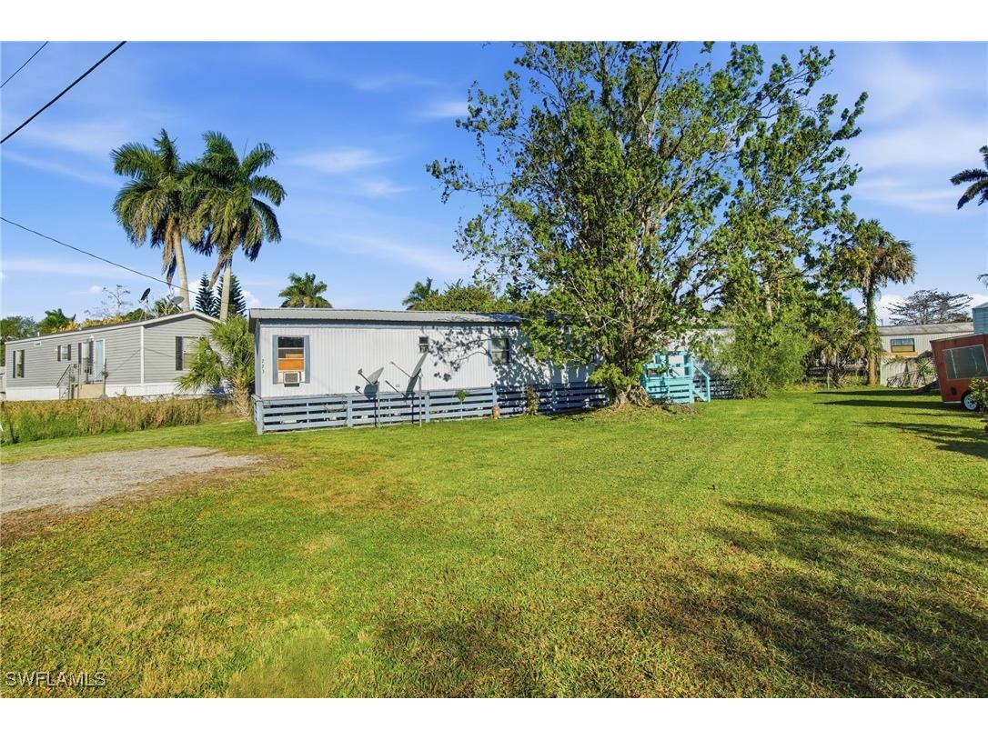 223 Gladys Court Copeland FL 34137 226002592 image4