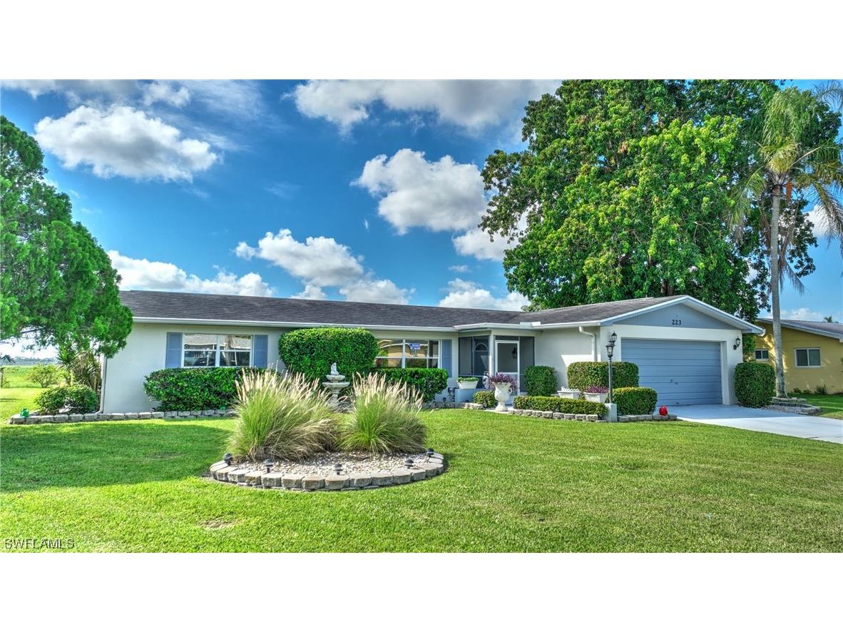 223 Idleview Avenue Lehigh Acres FL 33936 223072609 image1