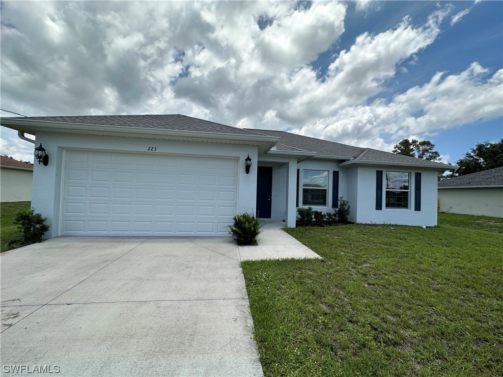 223 Manatee Street Fort Myers FL 33913 223047676 image1