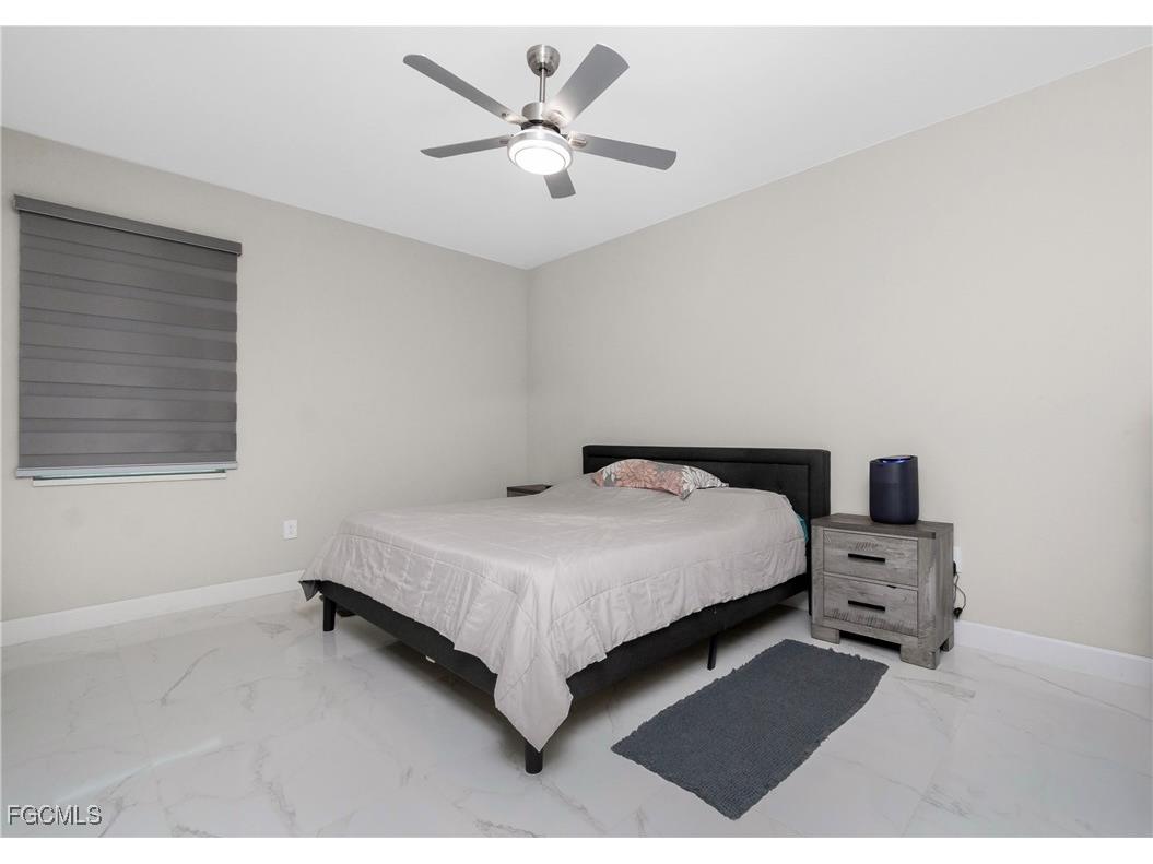 223 NW 4th Place Cape Coral FL 33993 2025000900 image22