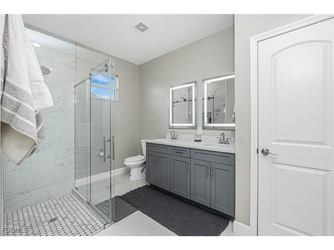 223 NW 4th Place Cape Coral FL 33993 2025000900 image24