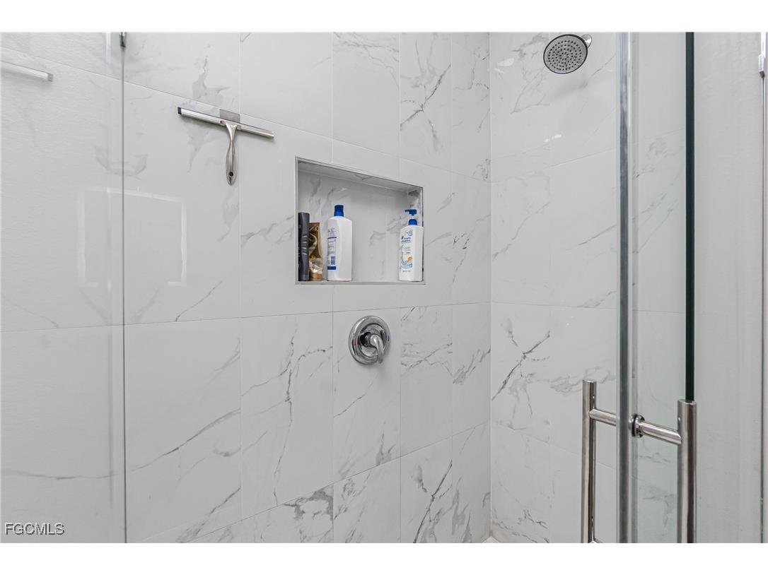 223 NW 4th Place Cape Coral FL 33993 2025000900 image27