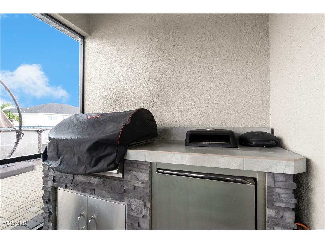 223 NW 4th Place Cape Coral FL 33993 2025000900 image38