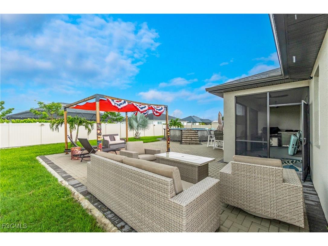 223 NW 4th Place Cape Coral FL 33993 2025000900 image40
