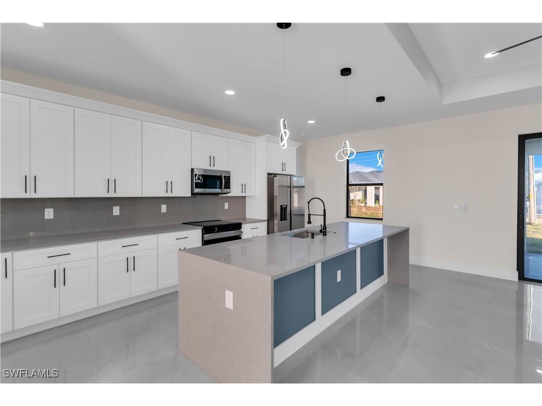 223 NW 7th Terrace Cape Coral FL 33993 224101370 image1