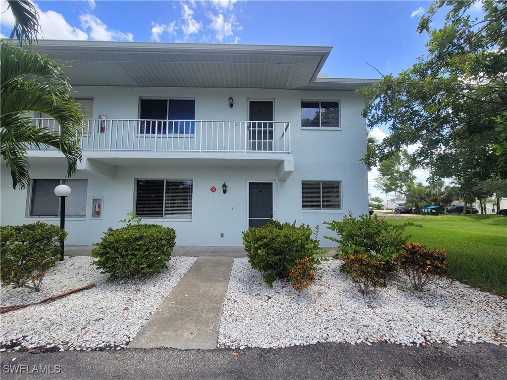 223 SE 15th Place #104 Cape Coral FL 33990 224063509 image1