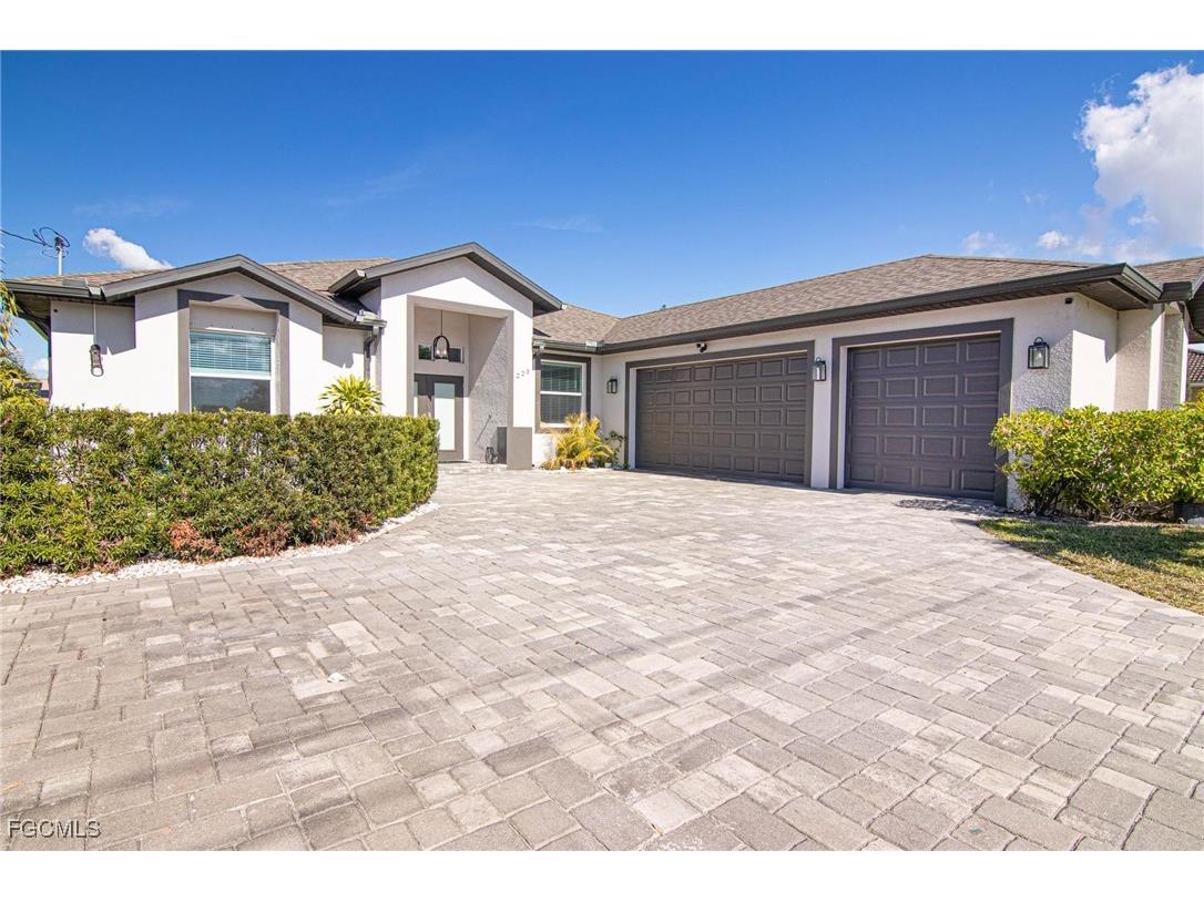 223 SE 17th Street Cape Coral FL 33990 2026000225 image1