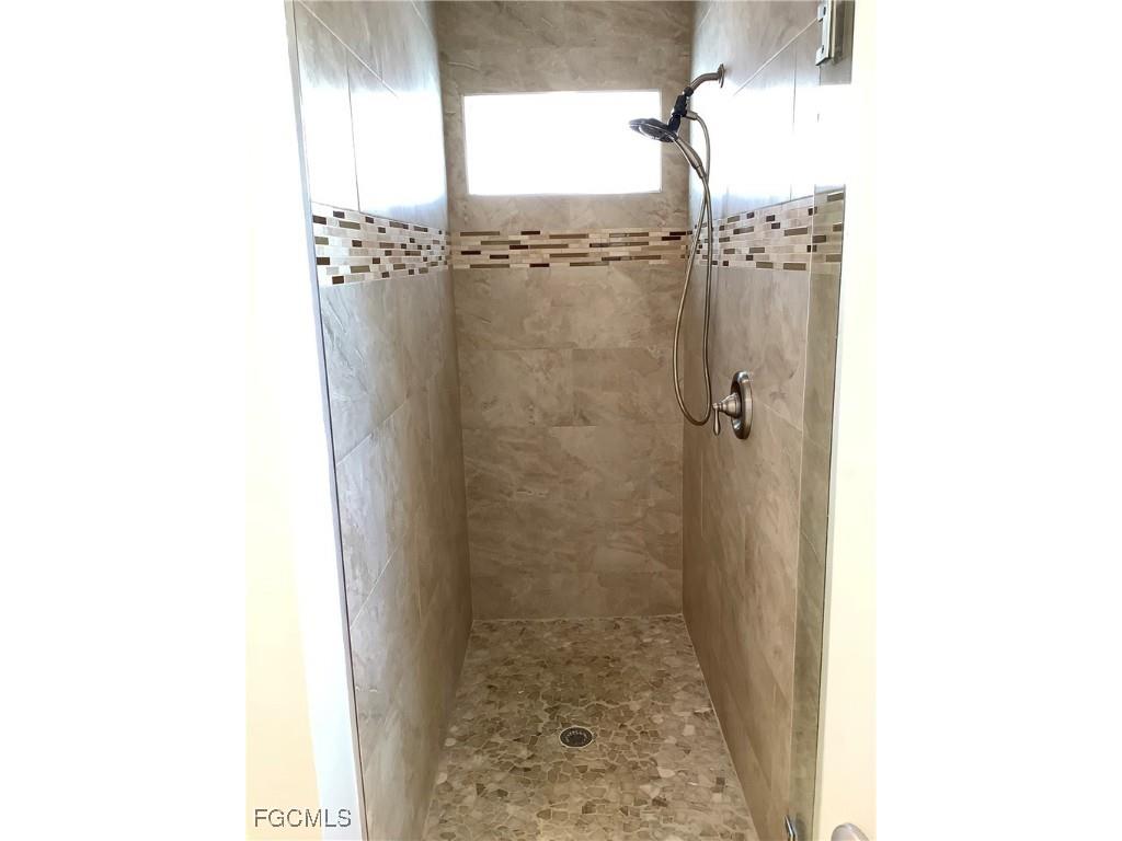 223 SW 31st Street Cape Coral FL 33914 2025018718 image18