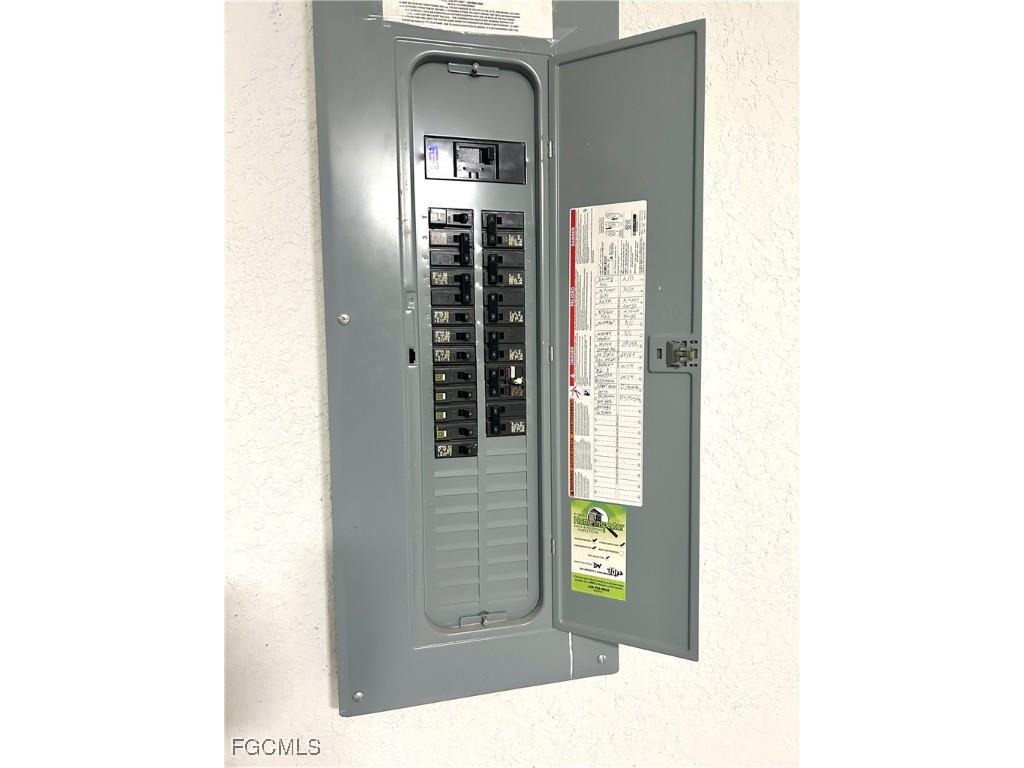 223 SW 31st Street Cape Coral FL 33914 2025018718 image40