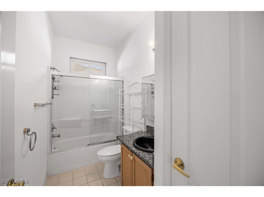 223 Stanhope Circle Naples FL 34104 225081537 image14