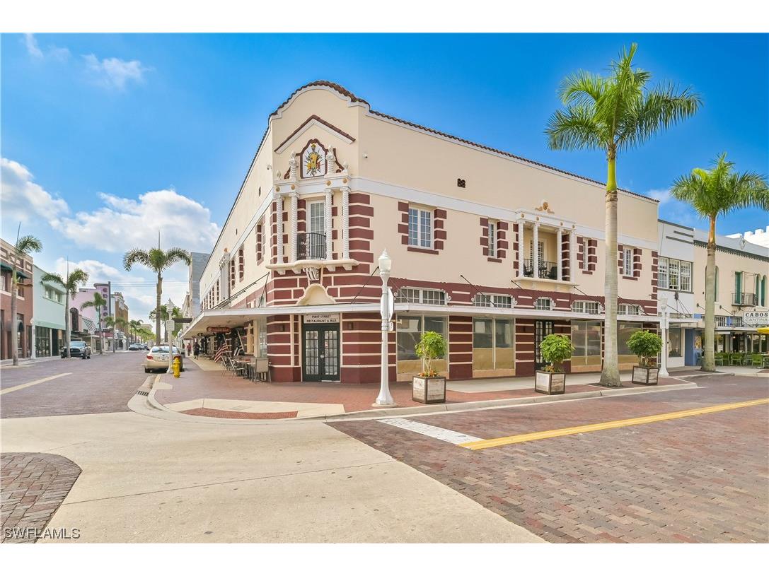 2230 1st Street #207 Fort Myers FL 33901 223025165 image1