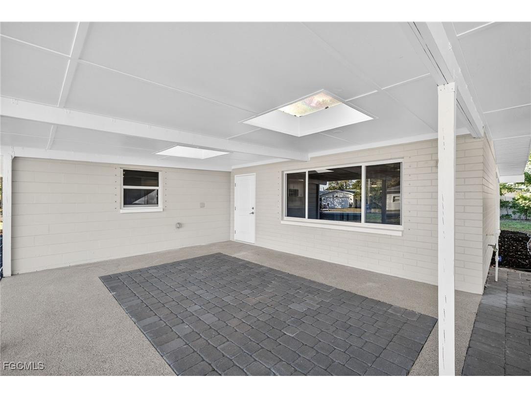 2230 Aldridge Avenue Fort Myers FL 33907 2026000802 image2