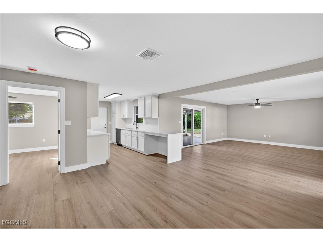 2230 Aldridge Avenue Fort Myers FL 33907 2026000802 image7