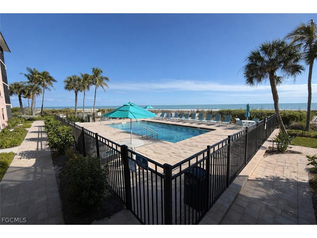 2230 Camino Del Mar Drive #1D2 Sanibel FL 33957 2026007540 image17
