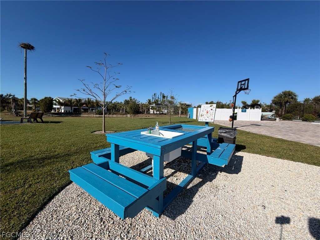 2230 Camino Del Mar Drive #1D2 Sanibel FL 33957 2026007540 image18