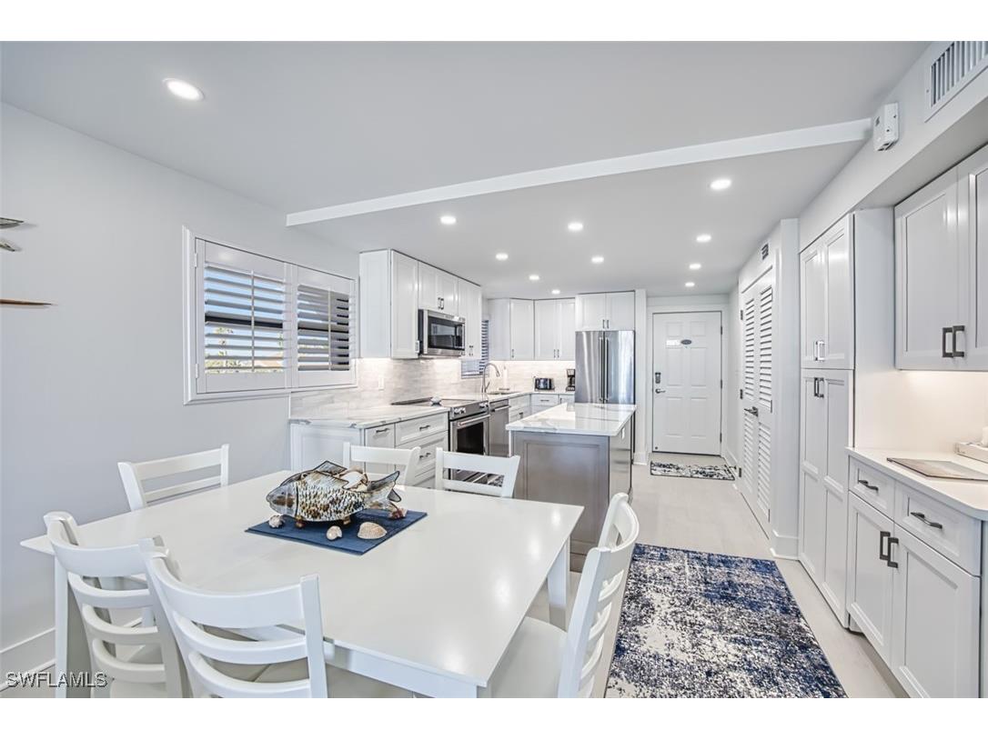 2230 Camino Del Mar Drive #3A3 Sanibel FL 33957 225061571 image14