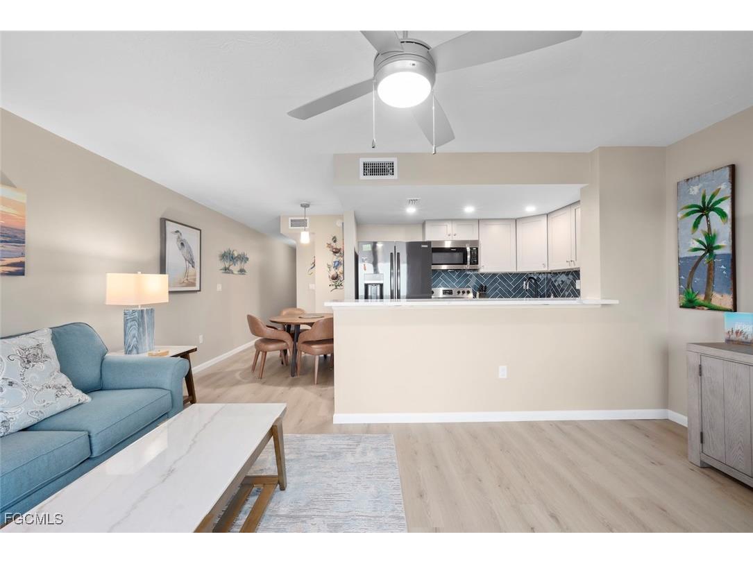 2230 Camino Del Mar Drive #3X1 Sanibel FL 33957 2026000450 image7