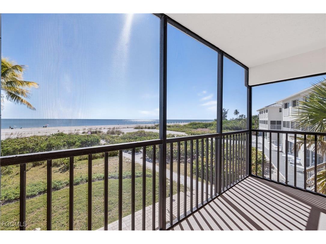 2230 Camino Del Mar Drive #4A2 Sanibel FL 33957 2025021628 image1