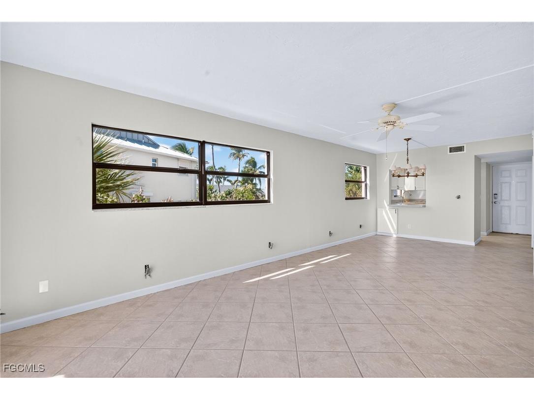 2230 Camino Del Mar Drive #4A2 Sanibel FL 33957 2025021628 image9