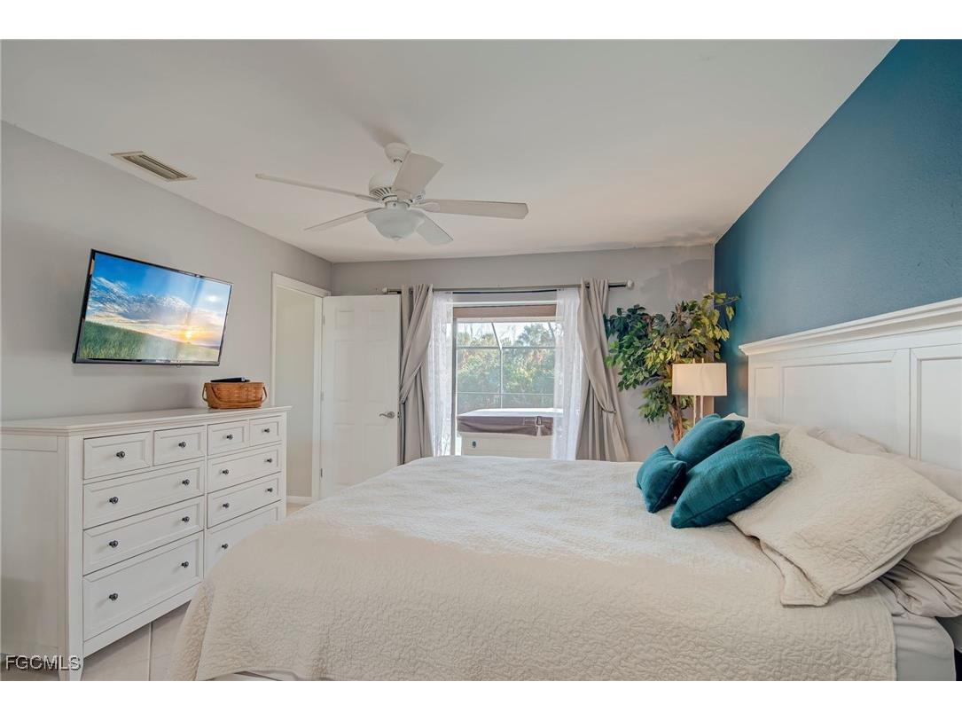 2230 Coral Point Drive Cape Coral FL 33990 2025007177 image17