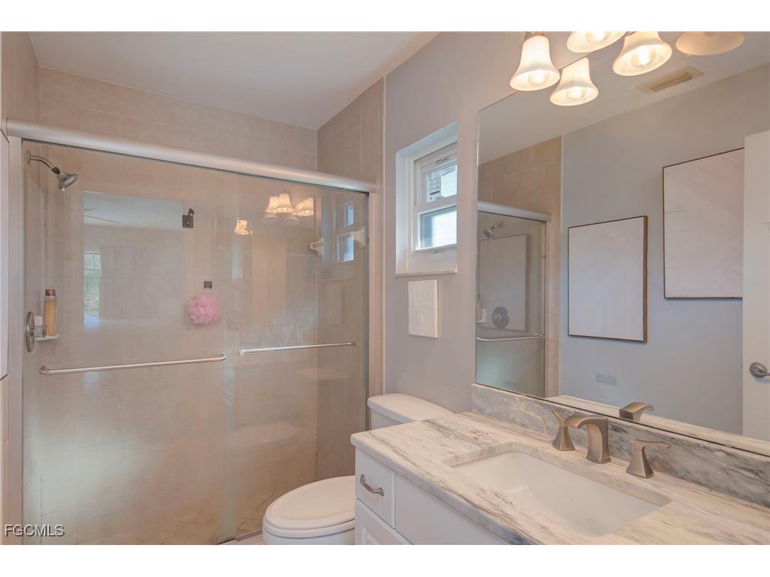 2230 Coral Point Drive Cape Coral FL 33990 2025007177 image24