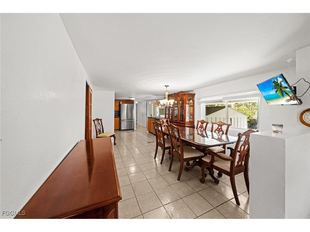 2230 Costello Lane North Fort Myers FL 33917 2026004685 image12