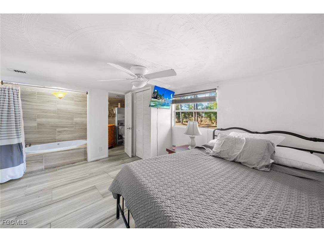 2230 Costello Lane North Fort Myers FL 33917 2026004685 image18