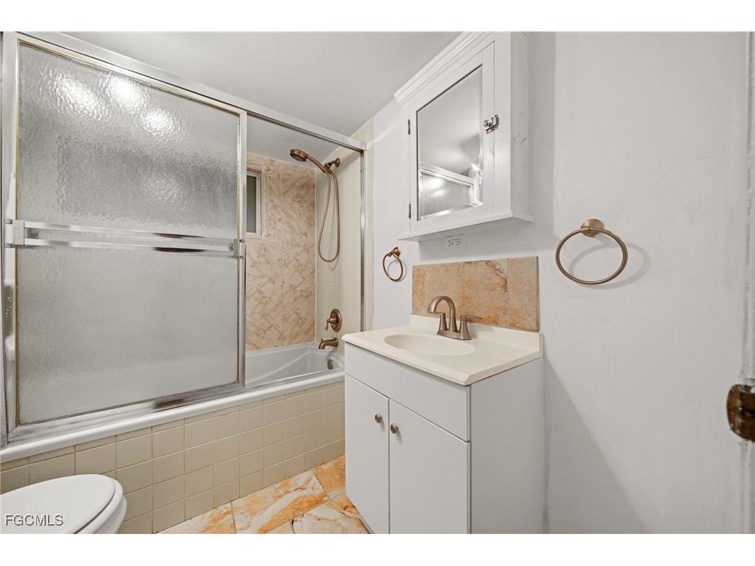 2230 Costello Lane North Fort Myers FL 33917 2026004685 image21