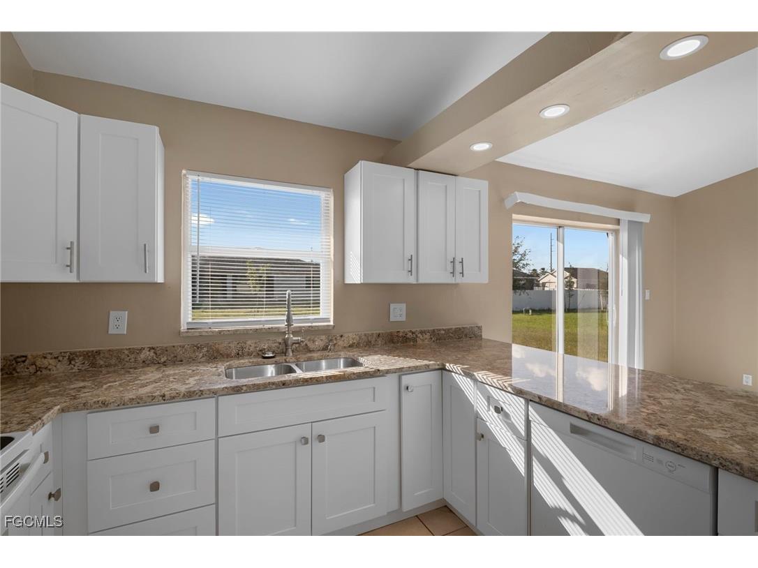 2230 NW 1st Avenue Cape Coral FL 33993 2025017461 image11